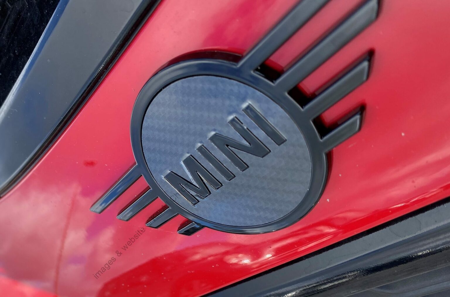 Mini LCI Badge Insert Sticker F55 F56 F57 KillAllChrome®