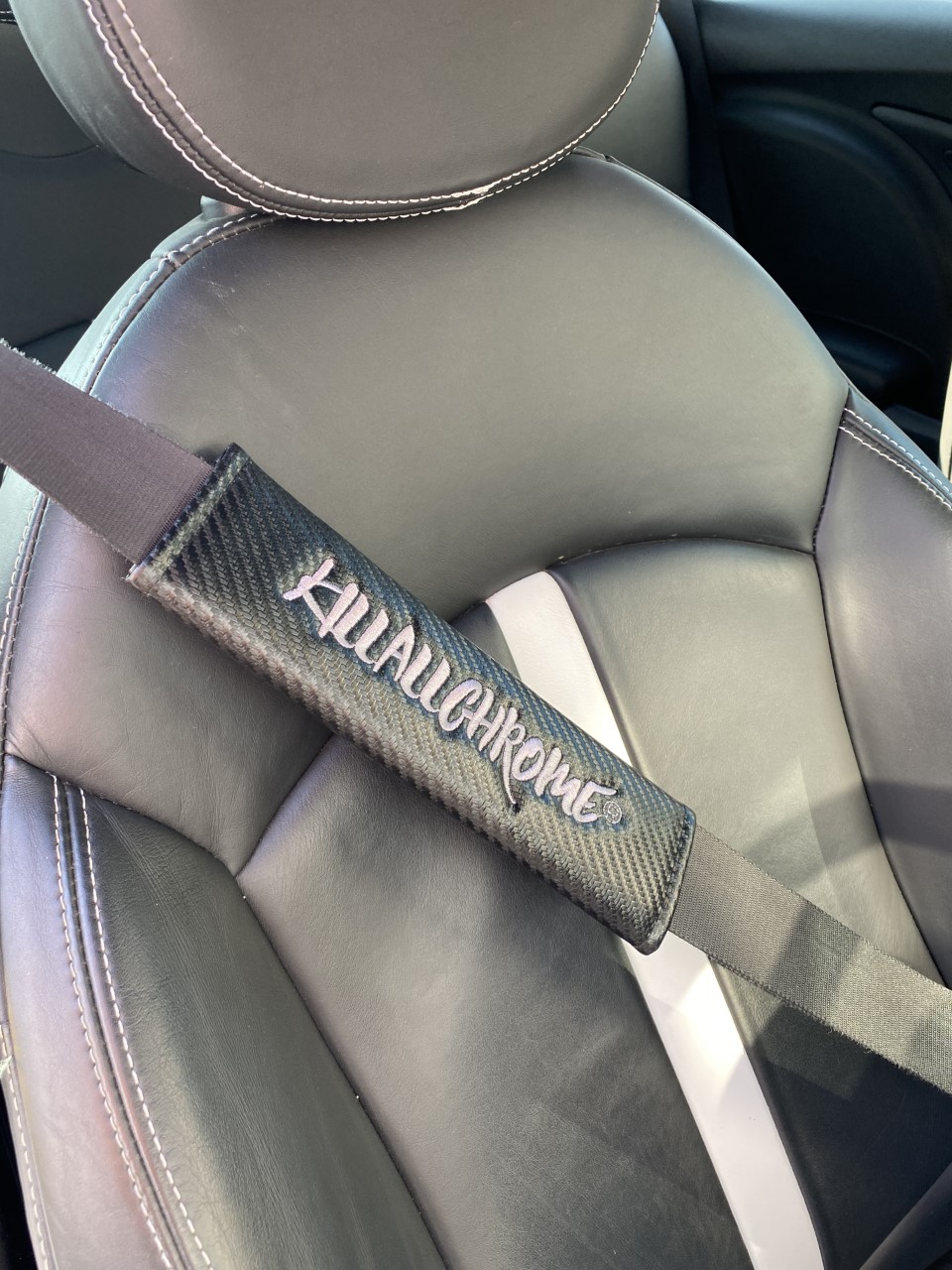 KillAllChrome Seat Belt Pads – Fits ALL Cars – KillAllChrome®