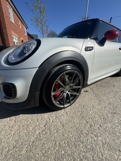 Velocity Wheel VF2 5x112 18x8 ET40 - Image 9